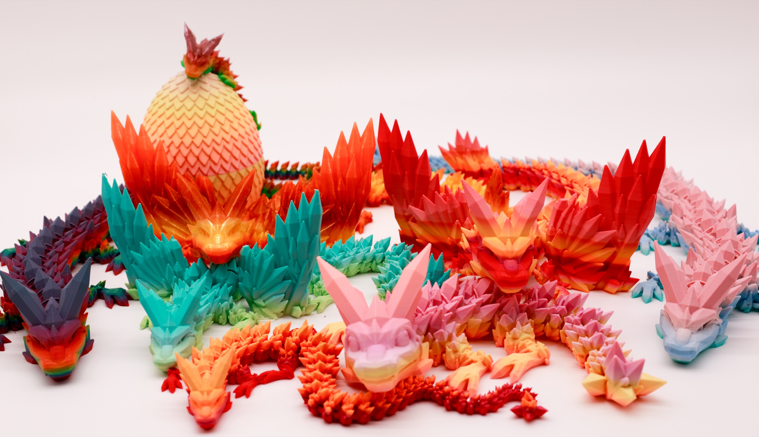 The full DiGGiPRINT3D dragon collection in many colorways